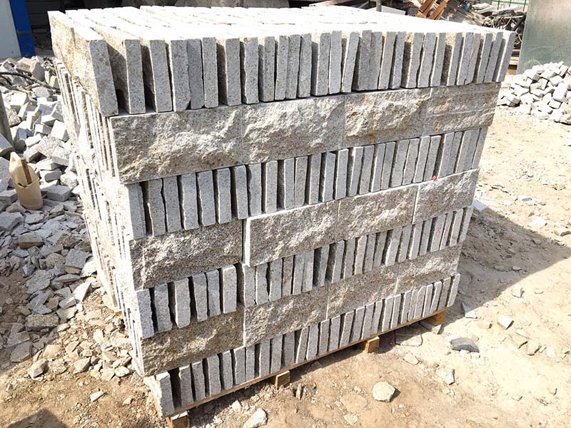 黄锈石蘑菇石 (6).jpg