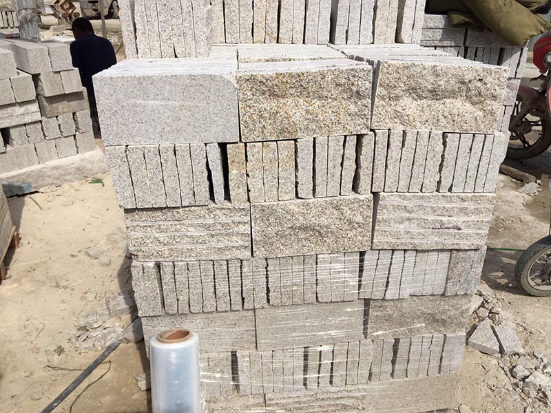 黄锈石蘑菇石 (5).jpg