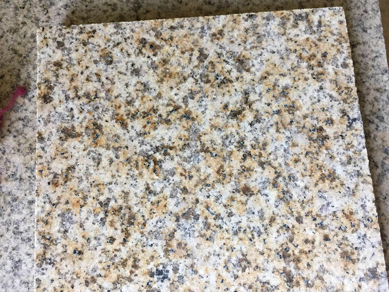 黄锈石光面 (7).jpg